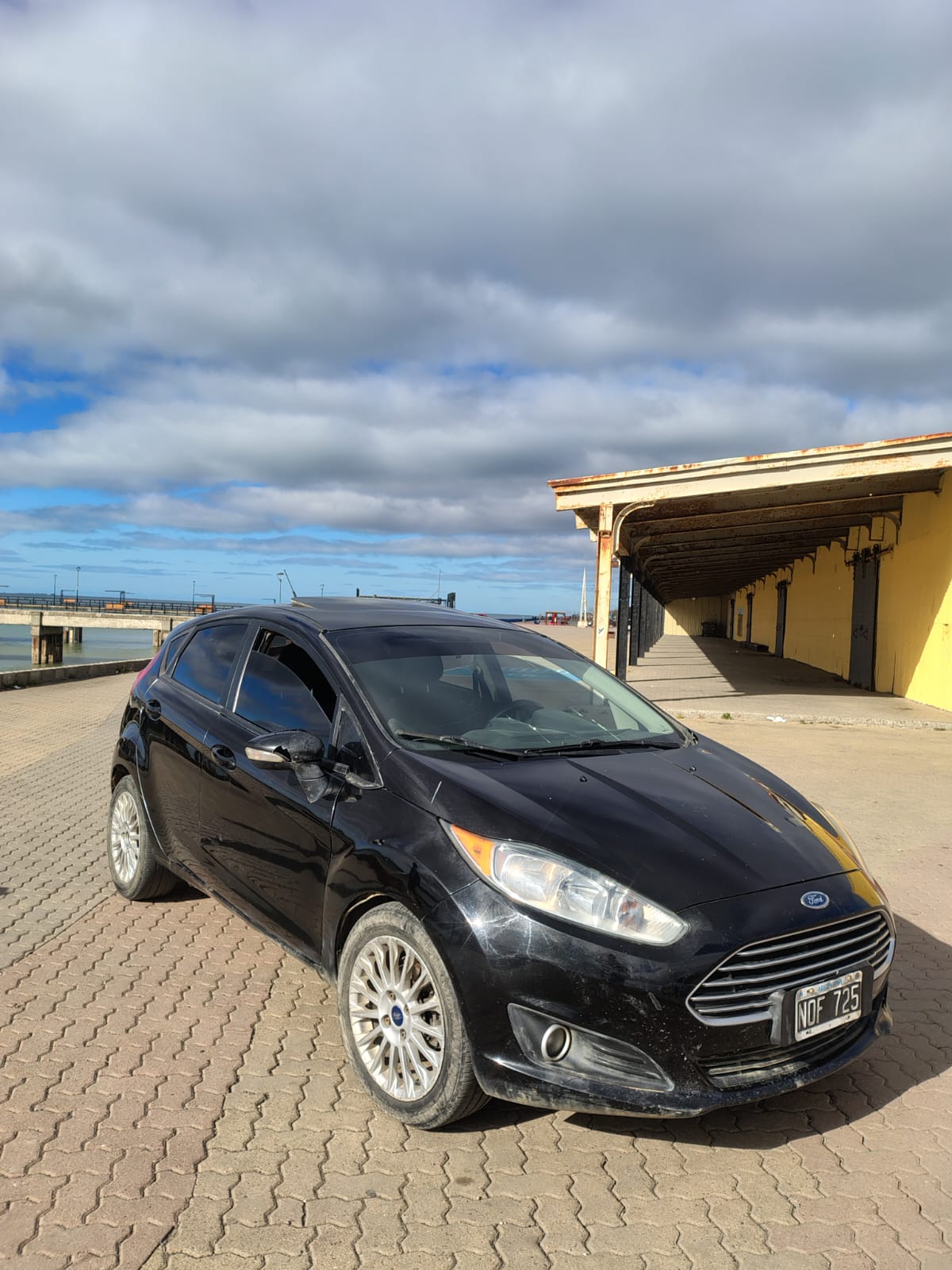 Ford Fiesta - foto 2